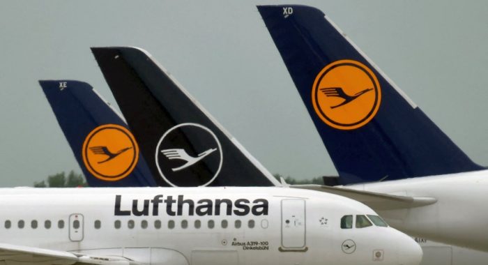 Авиагигант Lufthansa запускает программу лояльности с NFT на Polygon