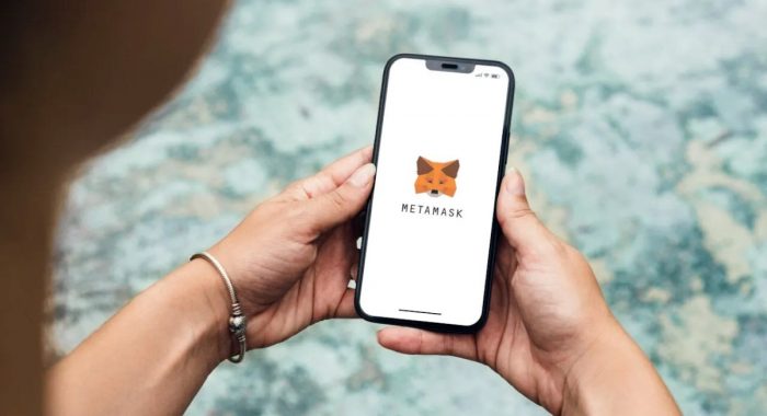 MetaMask и Banxa ввели покупку криптовалюты «в 1 клик» с помощью Apple Pay