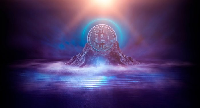 Ожидать ли BTC по $70 000 в октябре, или Bitcoin BSC покажет более быстрый рост?