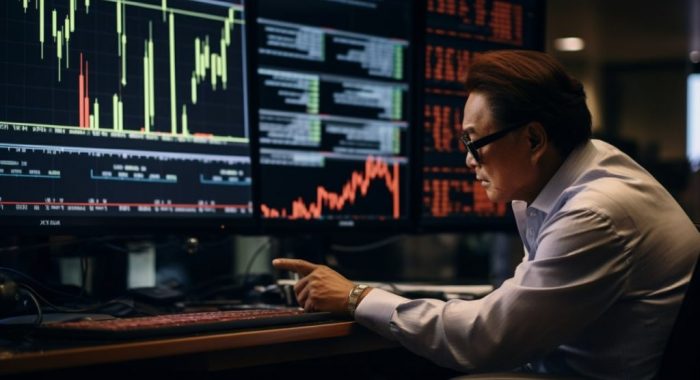 Портфель Роберта Кийосаки с биткоином и золотом показал рост
