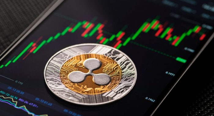 Курс XRP растёт из-за возможного увольнения Гэри Генслера