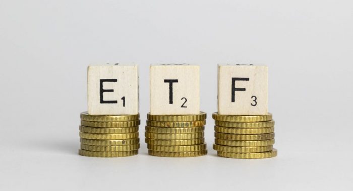 В Гонконге могут одобрить торговлю спотовыми криптовалютными ETF