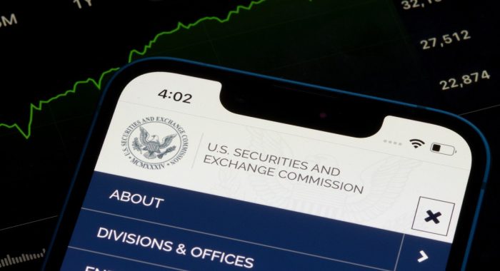 SEC США подала в суд на CEO VBit за присвоении $48,5 млн инвесторов