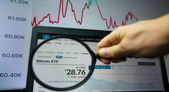 Почему рост капитализации биткоин-ETF негативно повлияет на доходность BTC