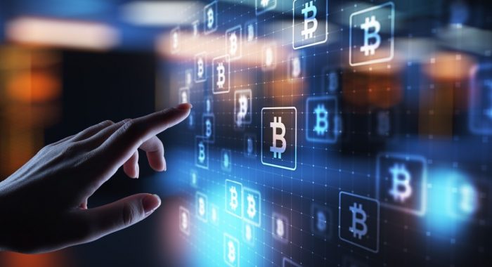 Число дневных транзакций в сети биткоина достигло локального максимума