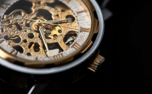 После скачка к $100,000 владельцы биткоина принялись скупать часы Rolex