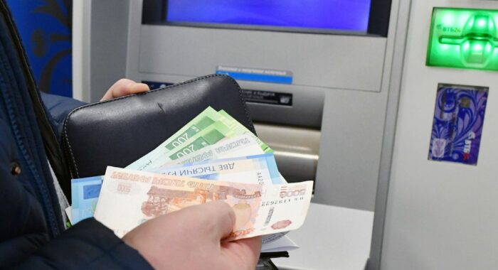 Россияне побегут снимать деньги со вкладов, узнав о стейблкоинах