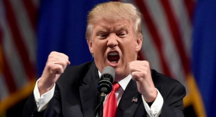 Почему повышение Трампом тарифа не повлияло на рынок криптовалют?
