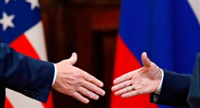 Сделка между Россией и США обрушила рынки золота и серебра