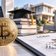 Владельцы биткоина берут кредиты вместо продажи BTC, рынок уже достиг $56 млрд